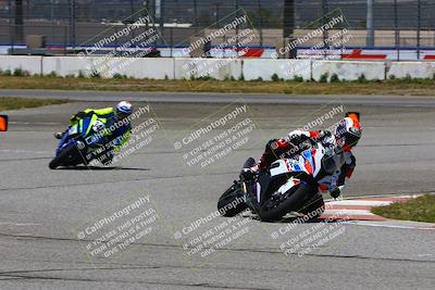 media/Apr-23-2022-Fastrack Riders (Sat) [[cb2d6ae73d]]/LEVEL 4/1PM TURN 6 OUTSIDE/